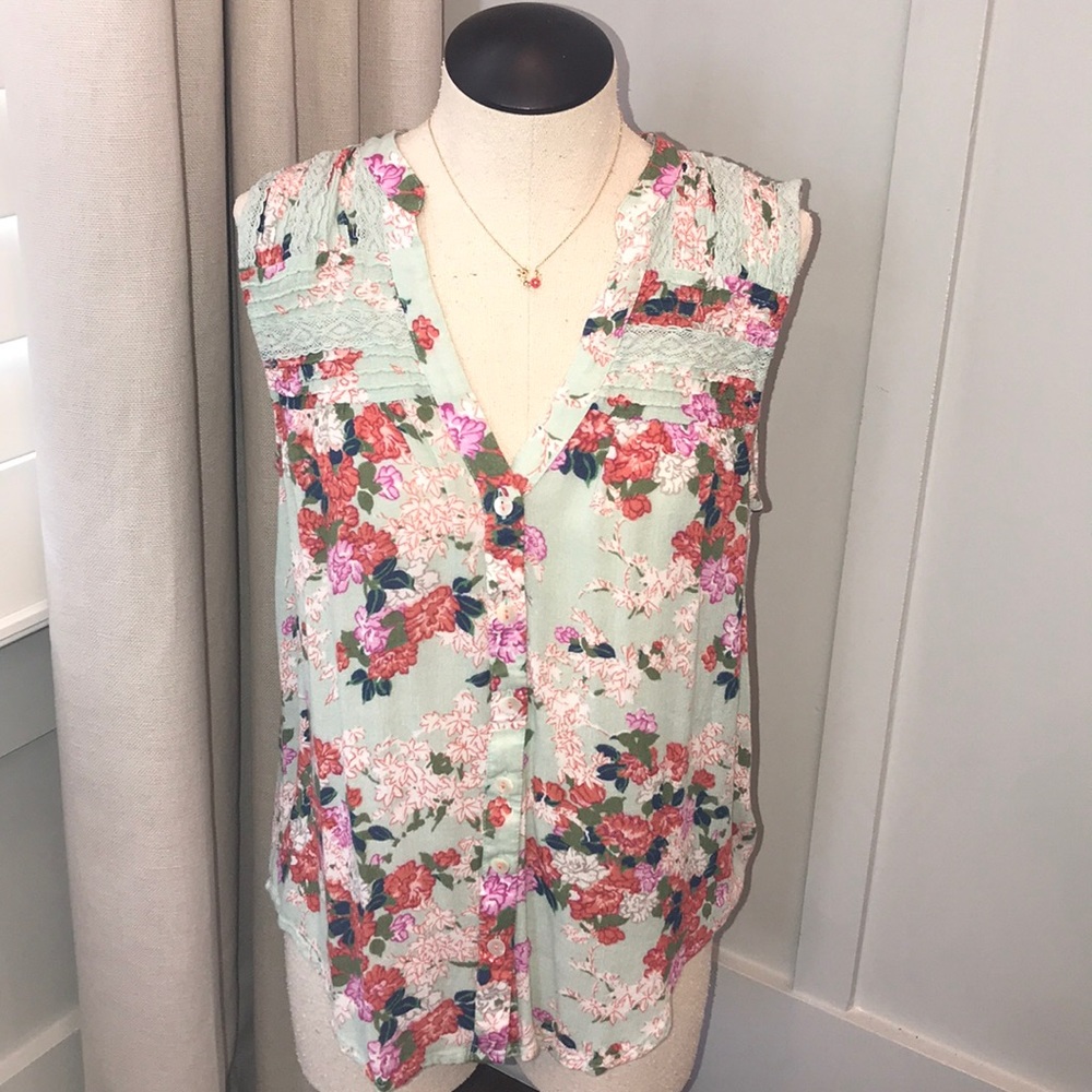 Meadow Rue Mint Floral Lace-Trim Sleeveless Button Tank